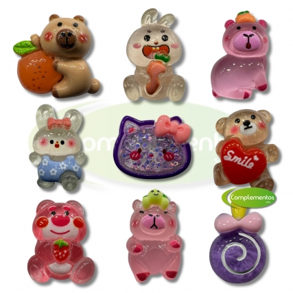 Dijes charms surtidos x 8 unid